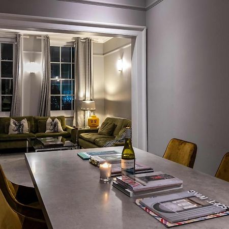 Shared Guest House 5 Mins Walk From Vauxhall And Nine Elms Station With Off-Site Parking Near Us Embassy Londres Exterior foto