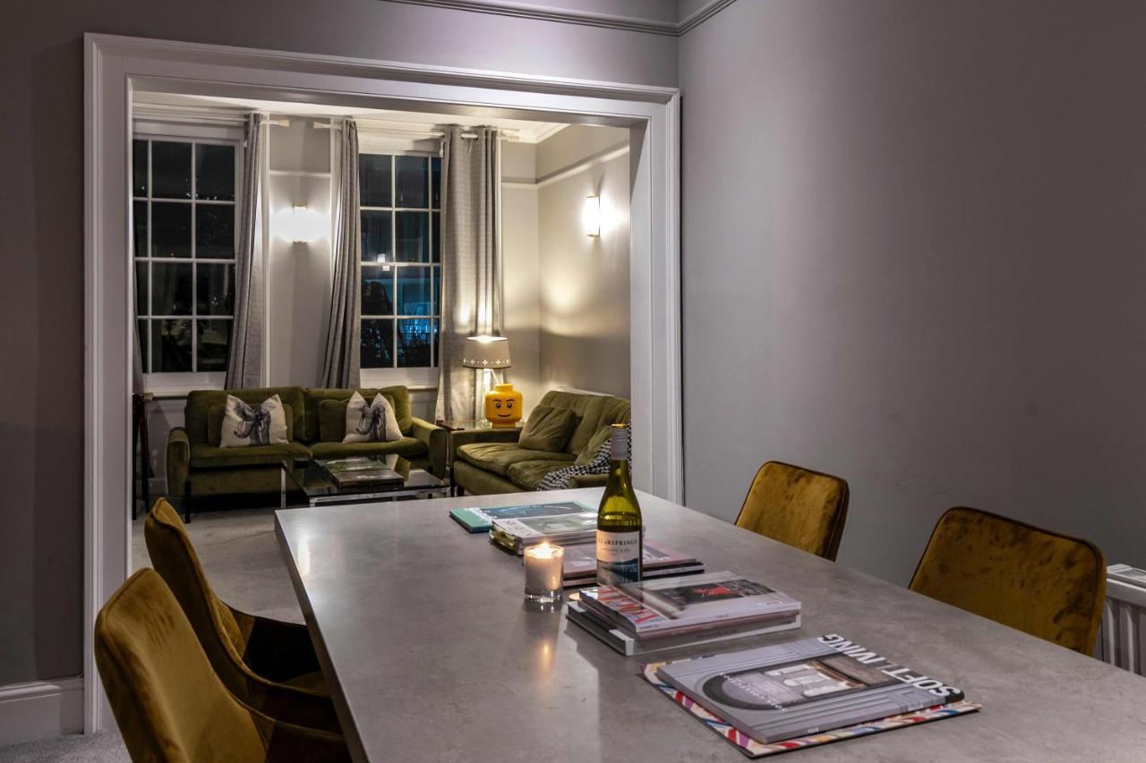 Shared Guest House 5 Mins Walk From Vauxhall And Nine Elms Station With Off-Site Parking Near Us Embassy Londres Exterior foto